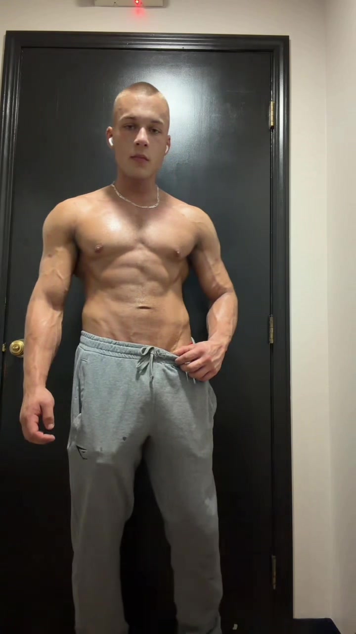 @Swolebruhz