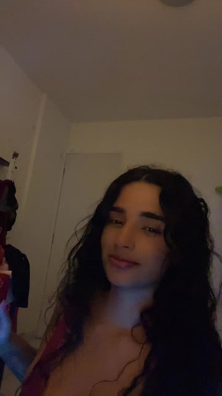 @adrielle_paz