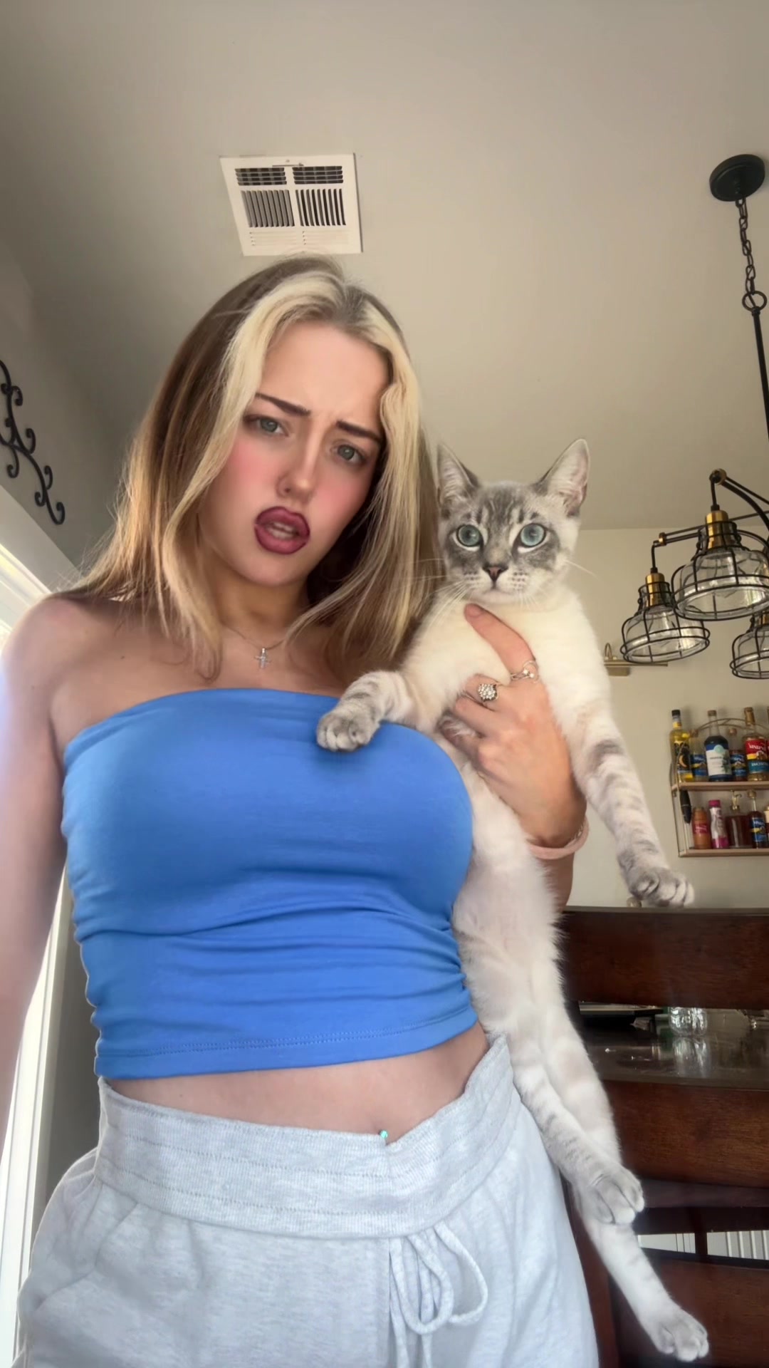 @Kiki✨