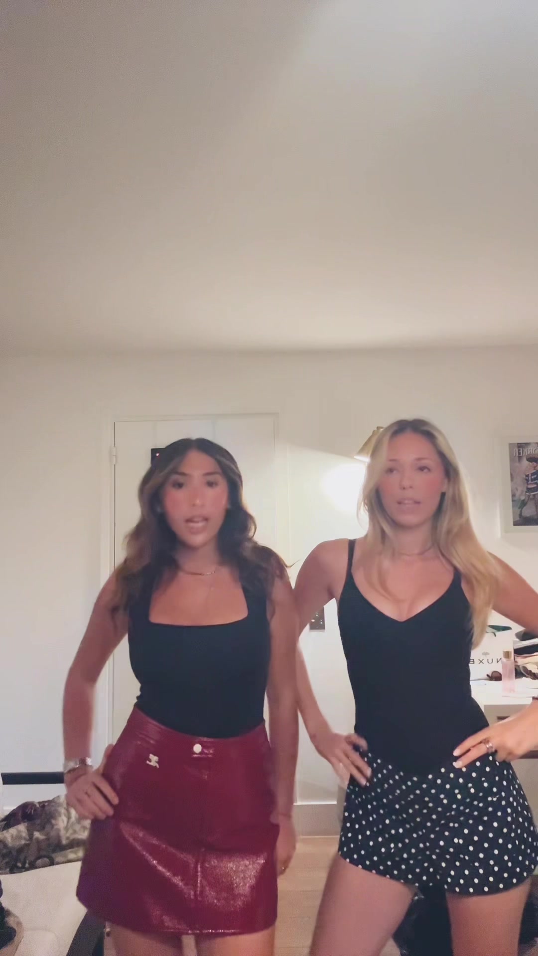 @Ella
