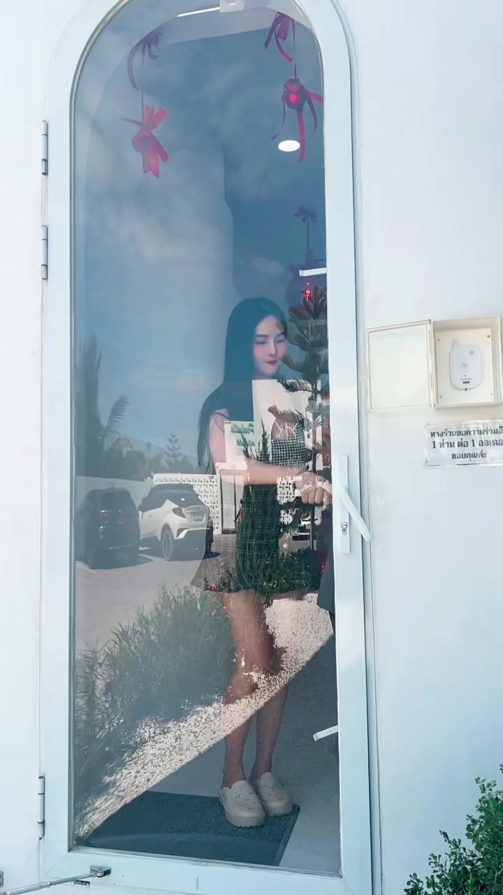 @สาวจอยจี้ [219.3K]