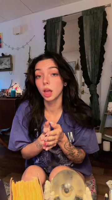 @Xmindsworldx