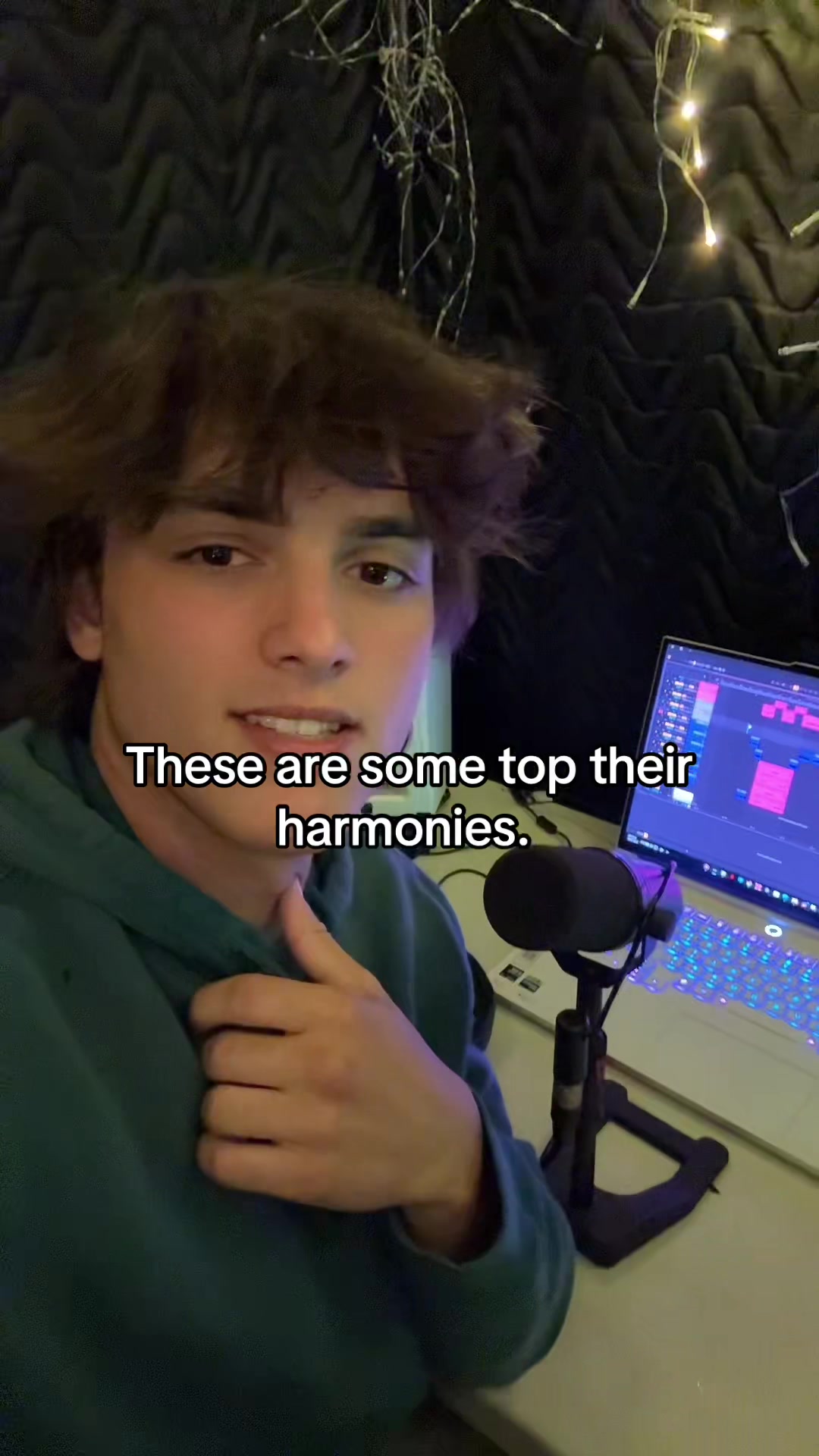 @Hxtch