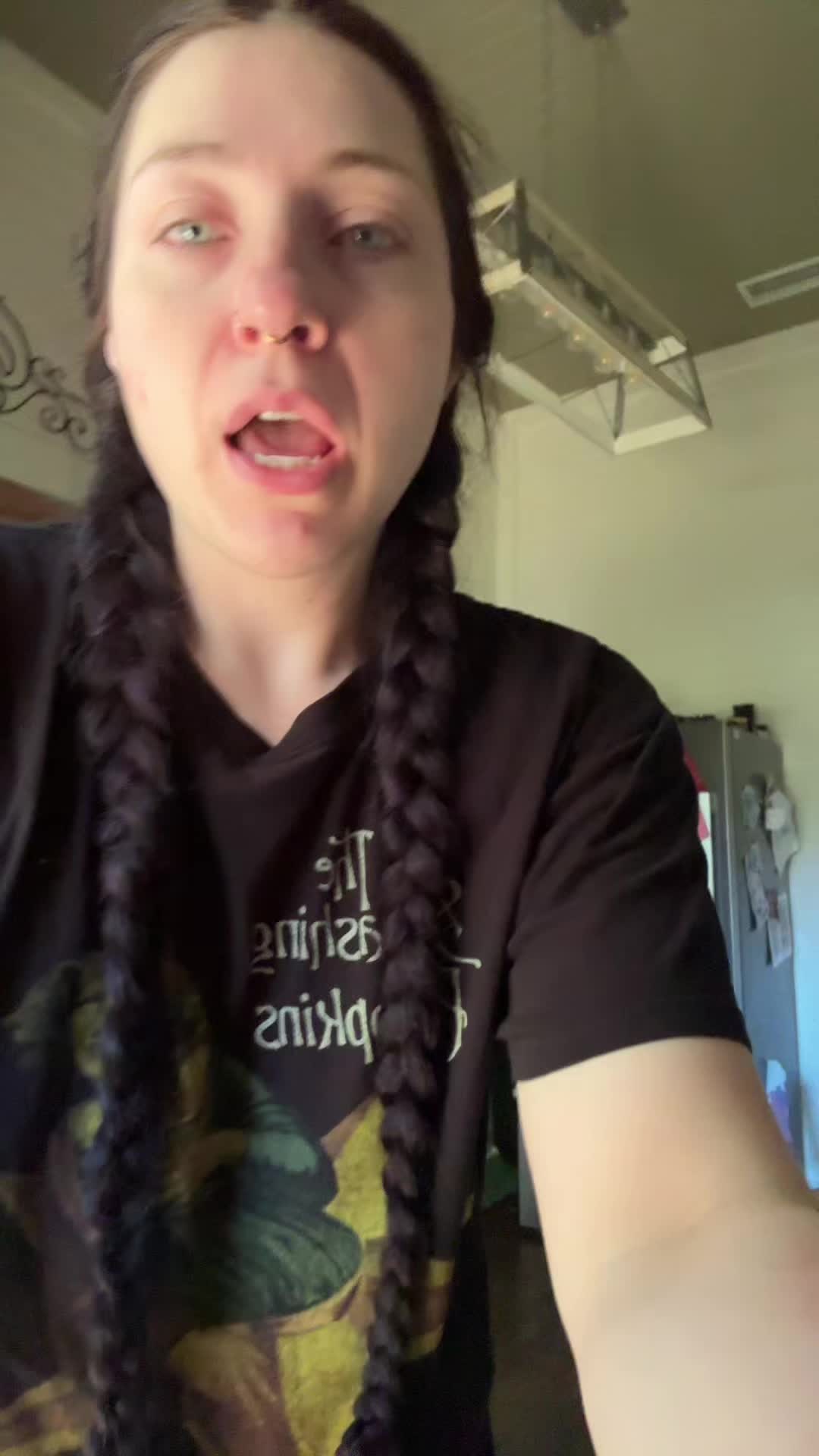 @ashlynn