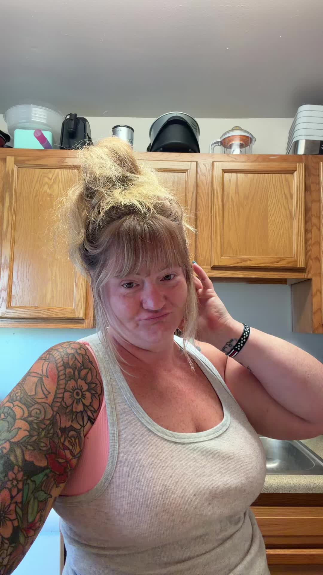 @lindsEy❤️🥳😂💅