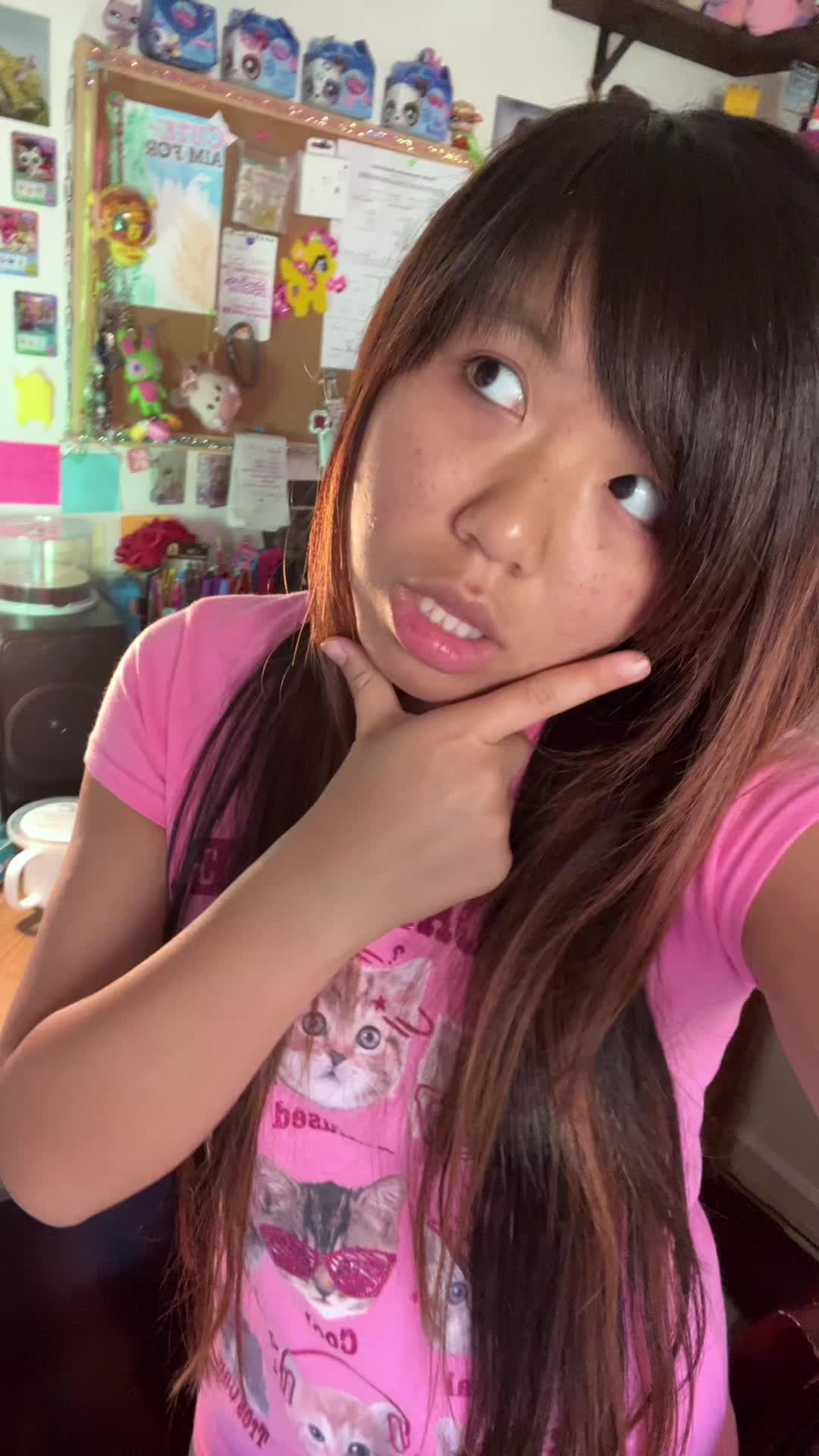 @māo🐯🌺