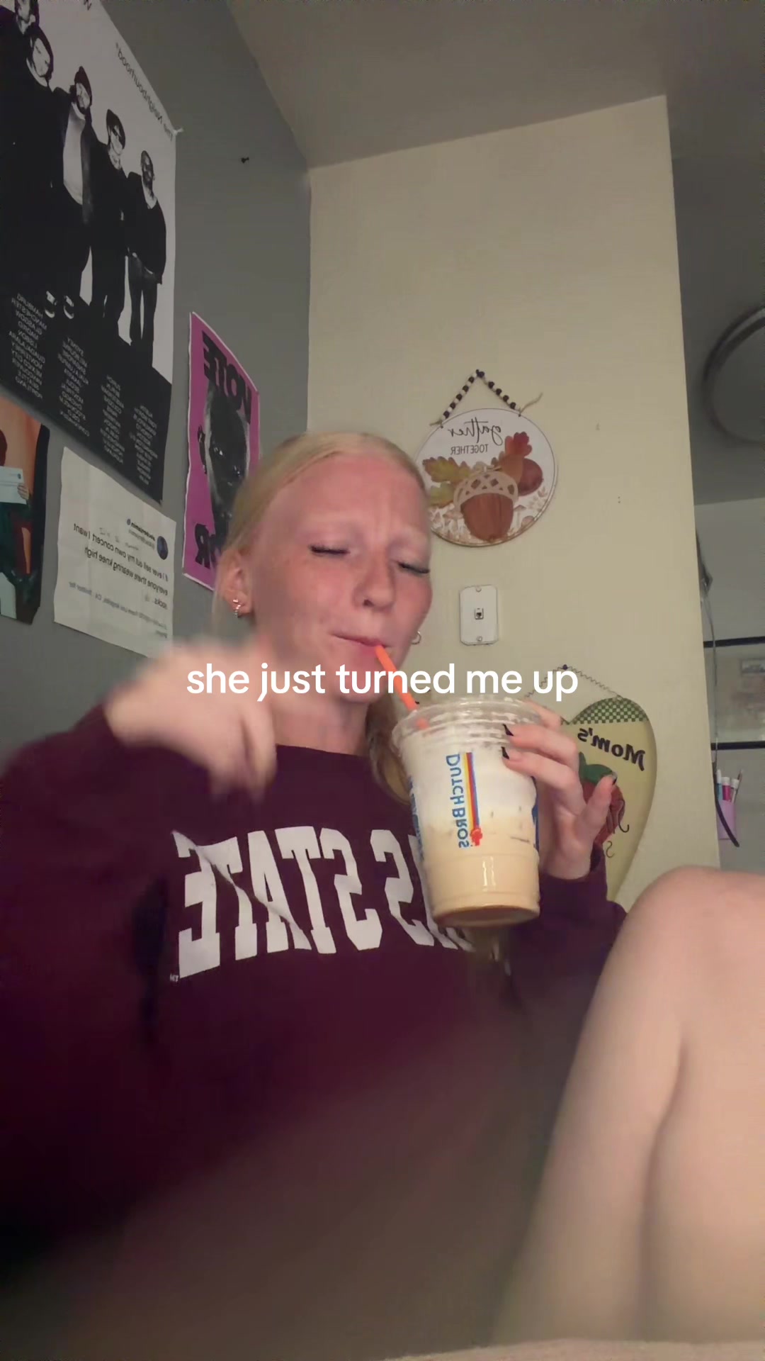 @kelsie