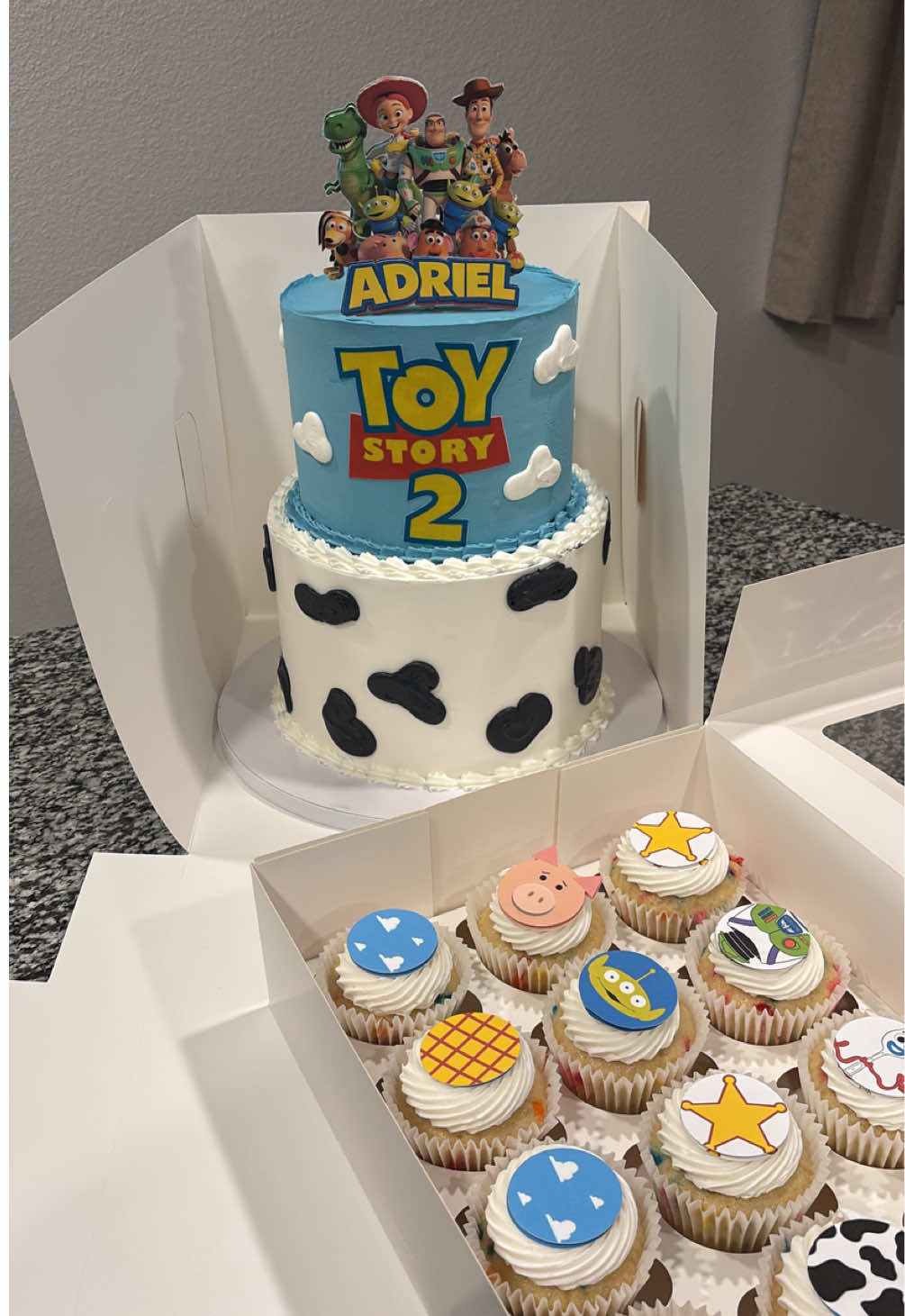 @cakedbyileana ๐