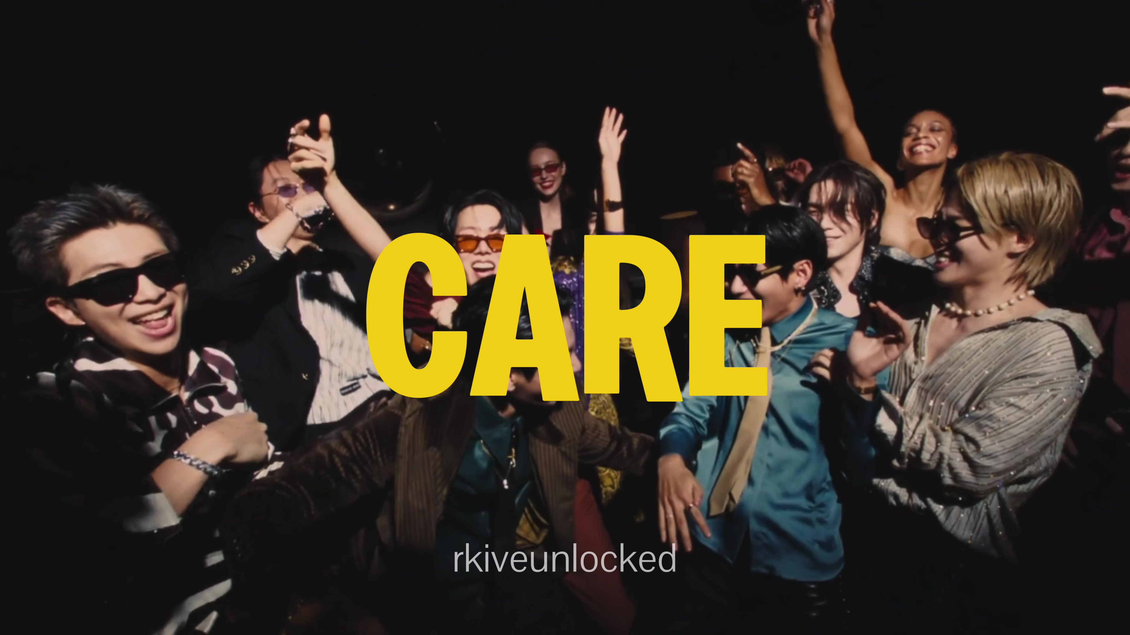 @lucy⁷