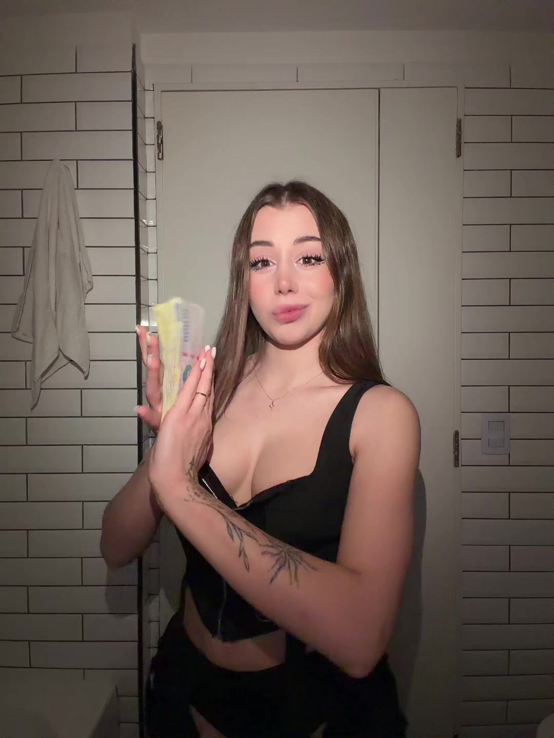 @TWITCH: wendyycutie