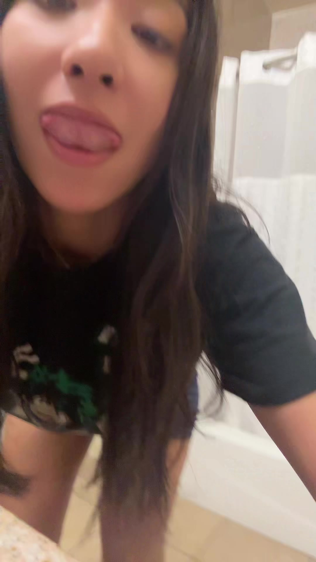 @justcallmeesme