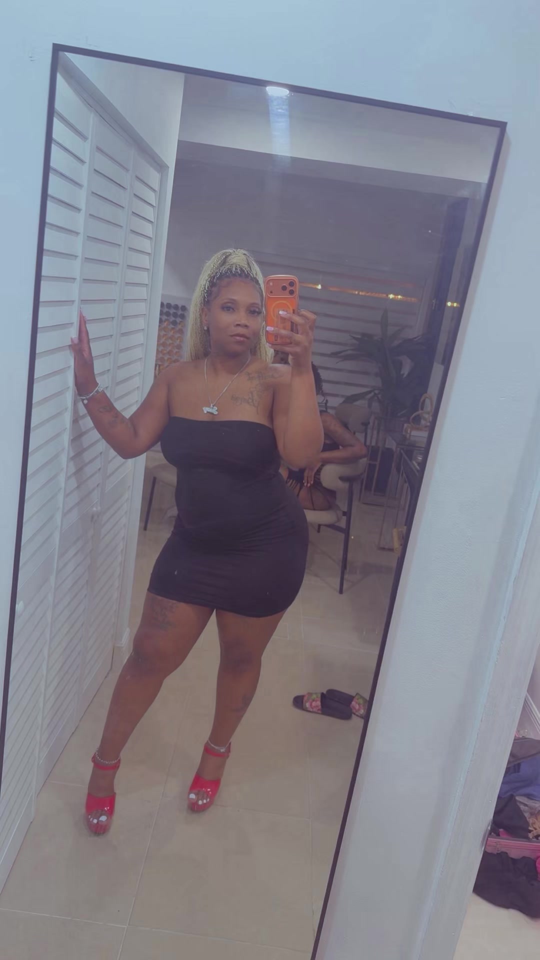 @suewopp