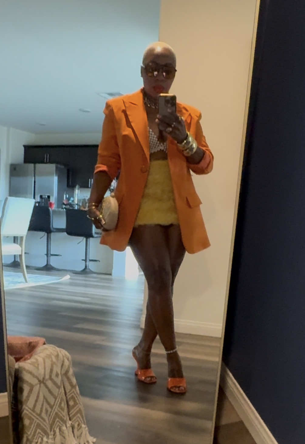 @Mika | Fashion Stylist
