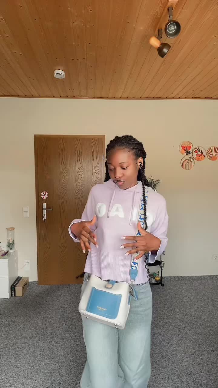 @Afro S🌍urcing 2