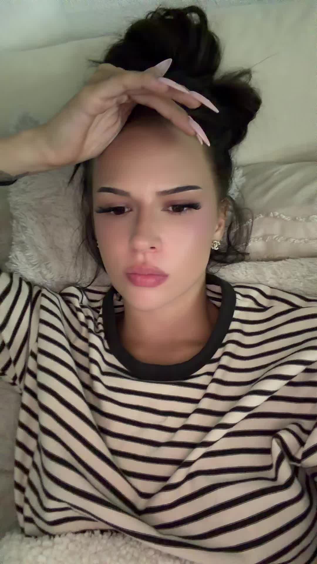 @viktoria🍒