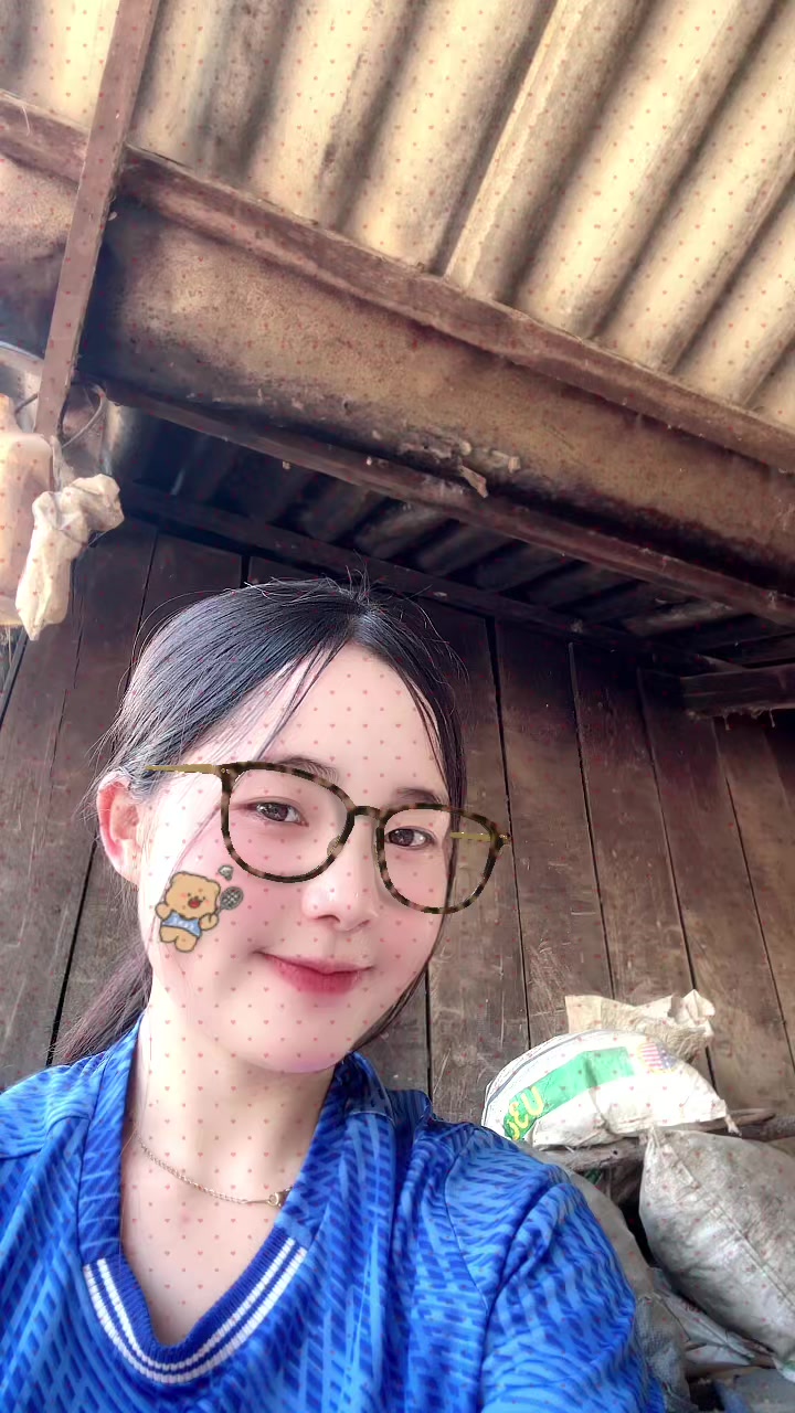 @ອະເຢັ້າຕົວຈິງ💔🥀