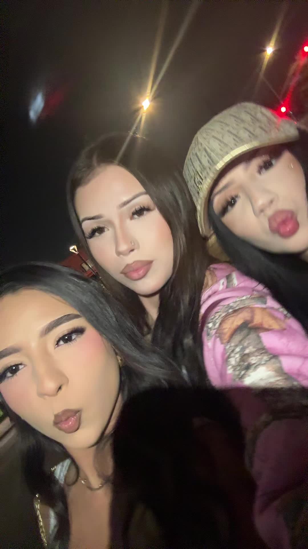 @Halyanna__