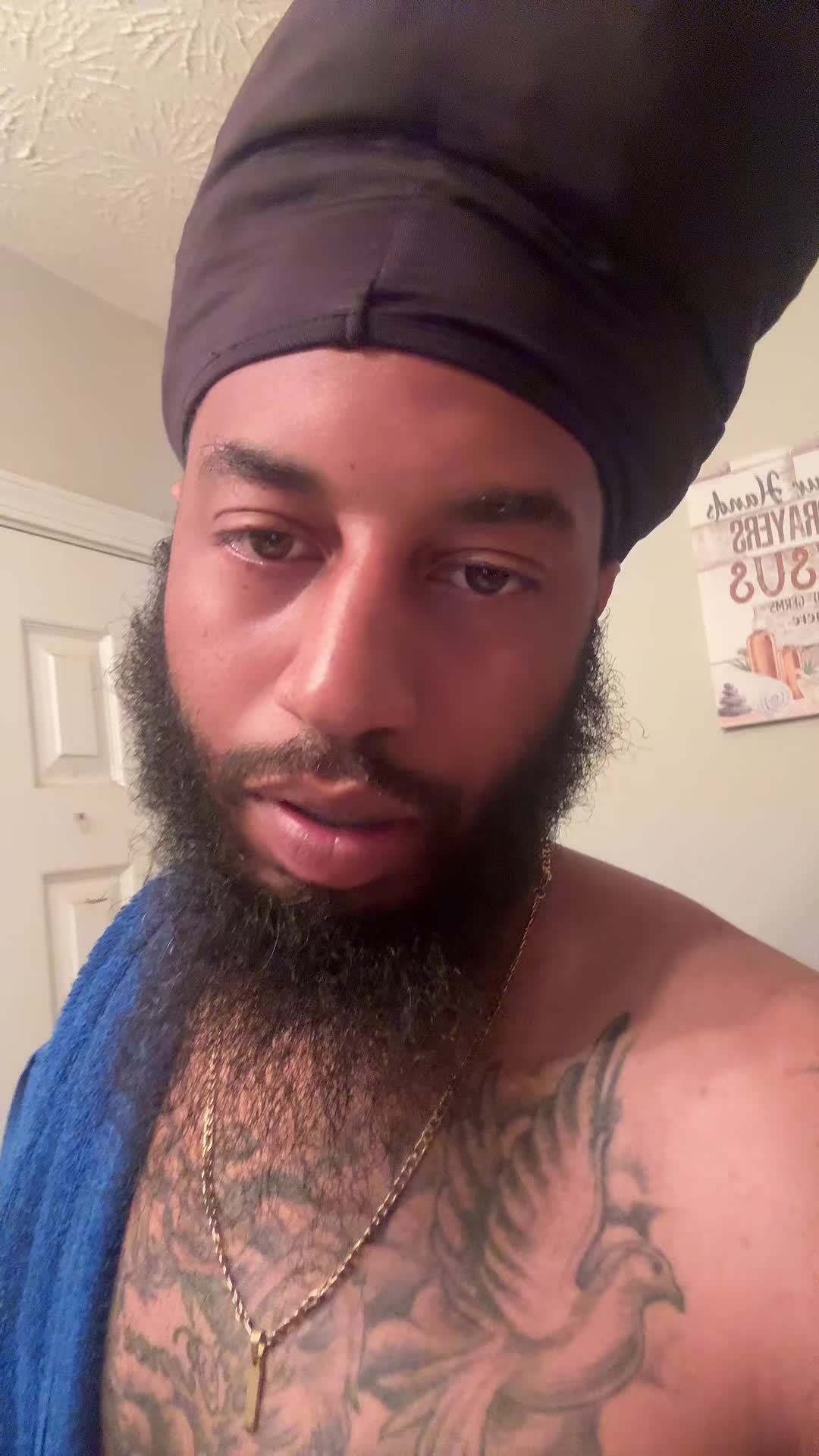 @Aye5