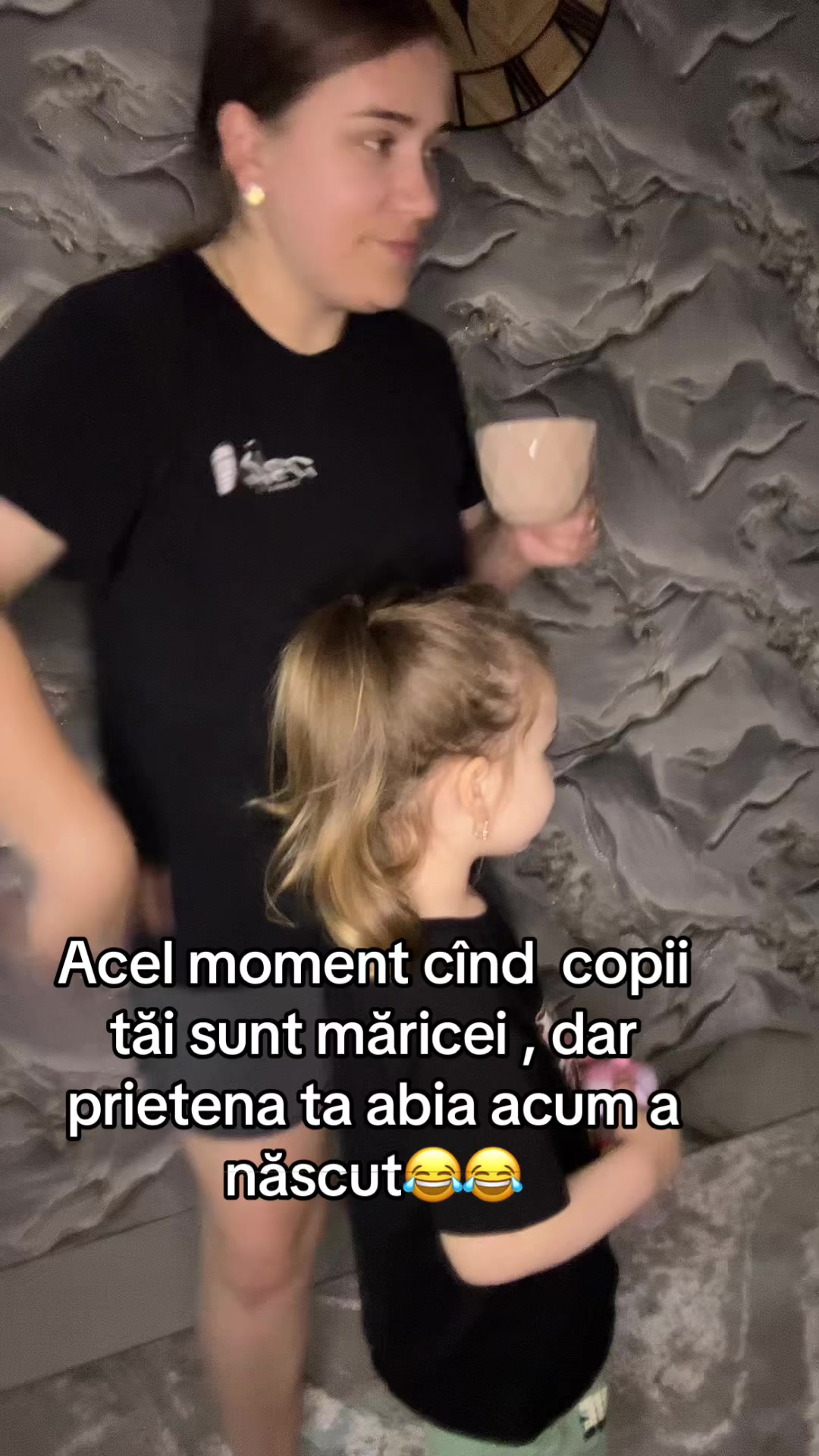 @Ana
