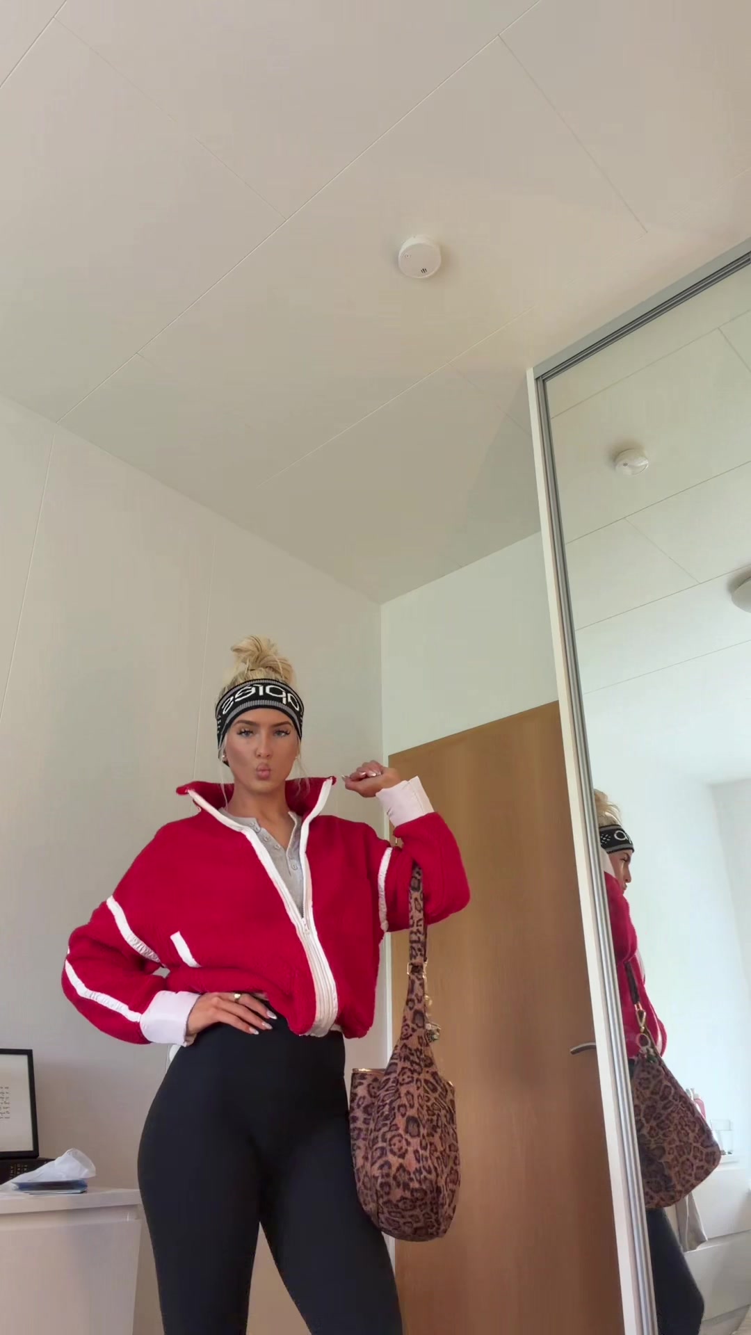 @AVA ISABELLA