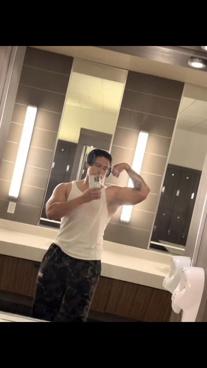 @ArielQB🇺🇸🇪🇨