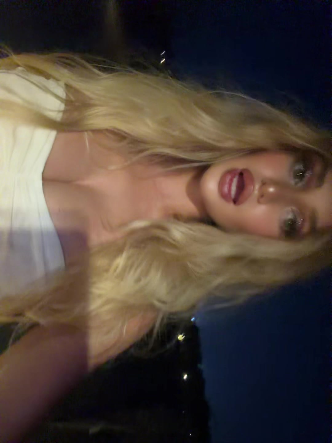 @Vi