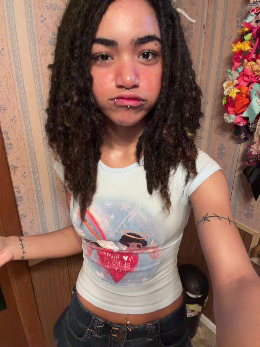 @Asia Makenzie