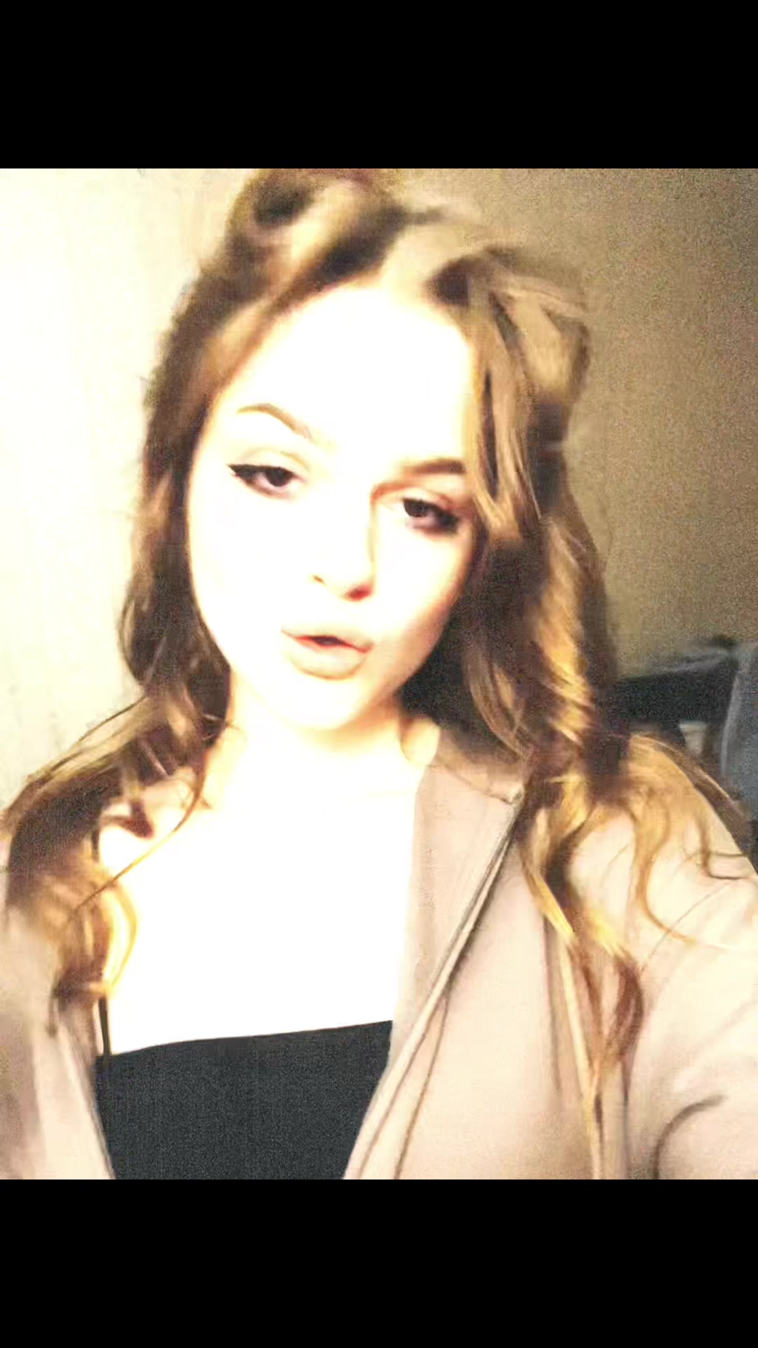 @Не