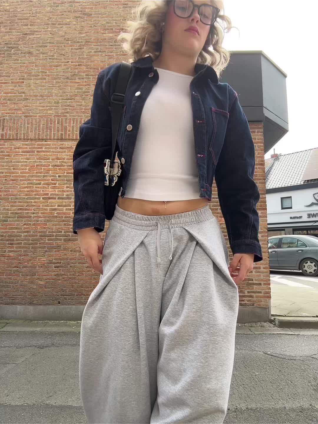 @urfavbl0ndi3