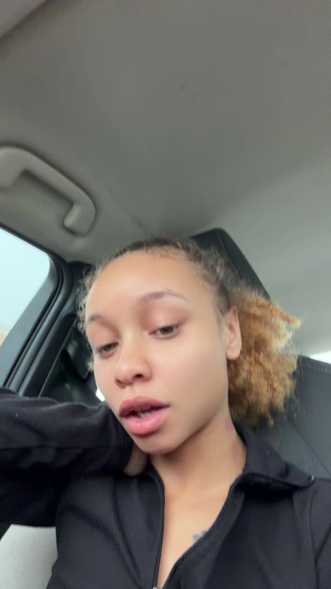 @Niya Lee ⭐️⭐️⭐️⭐️⭐️