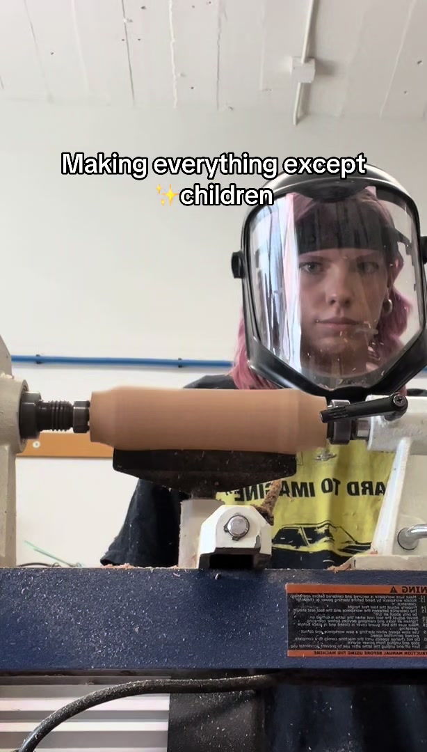 @🤠