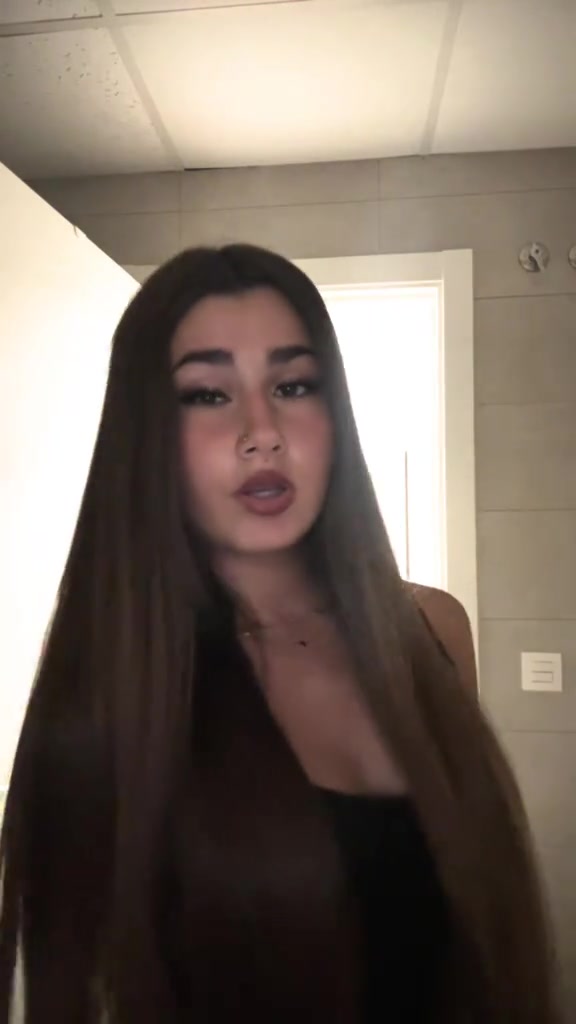 @𝓲𝓵𝓮𝓷𝓲𝓪 🦇
