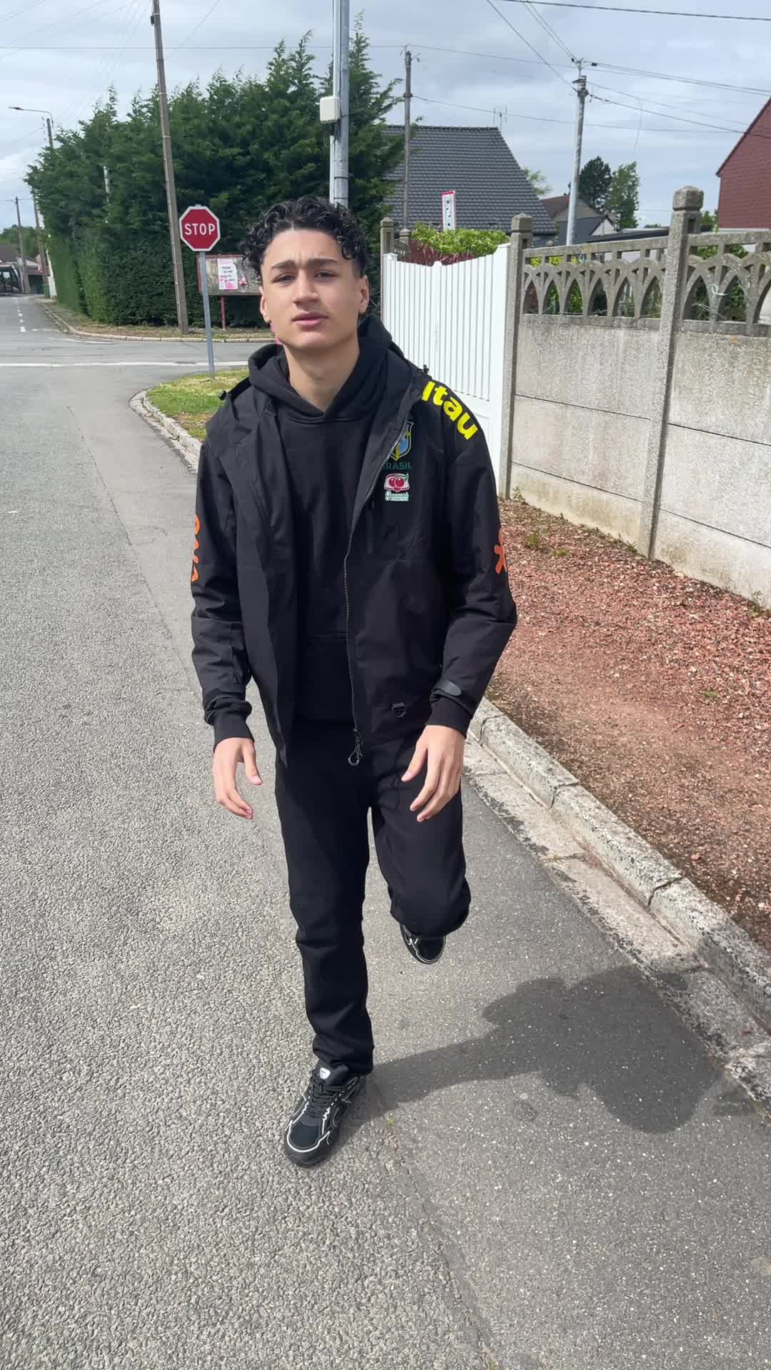@R9B