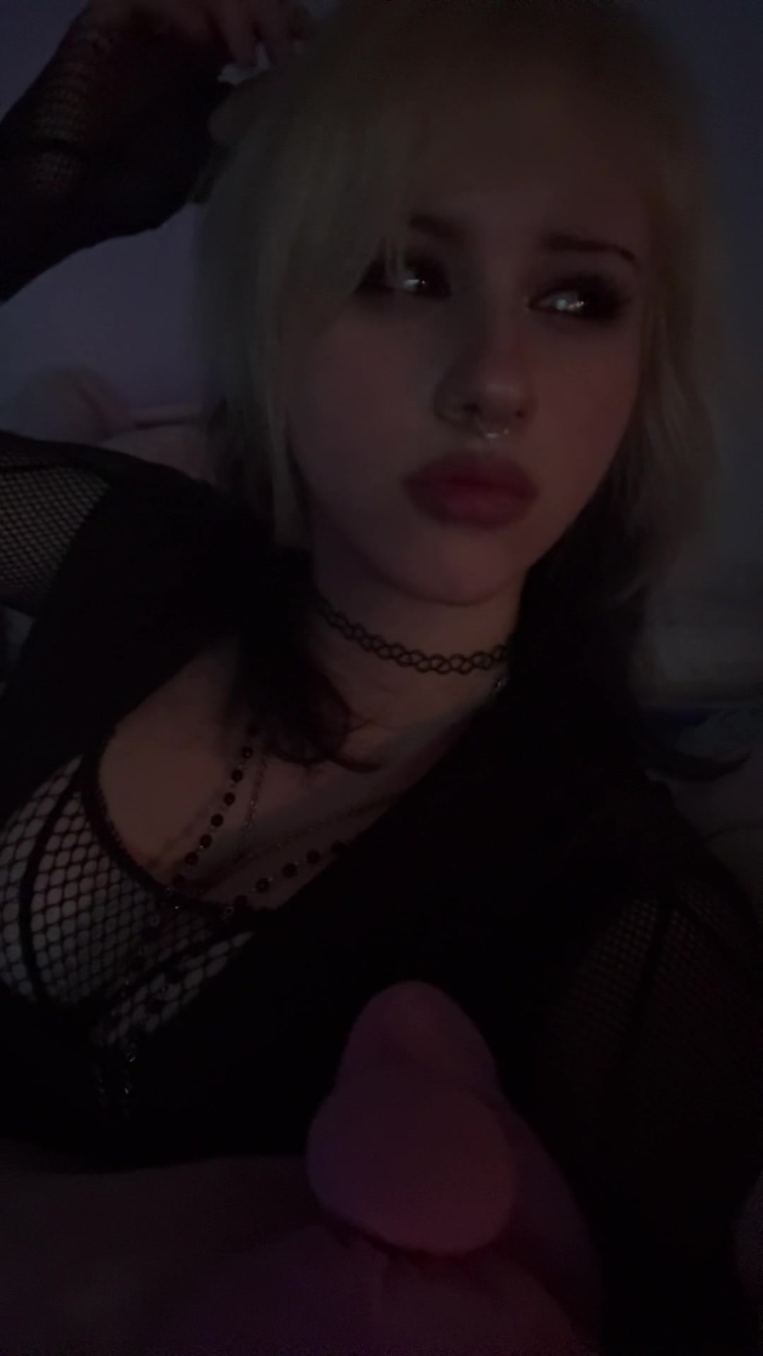 @Ellie ★