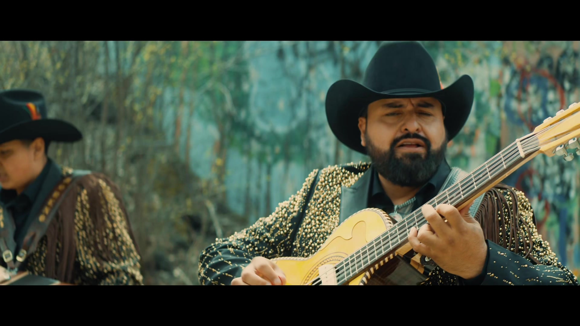 @V&iacute;ctor Alfonso Moreno