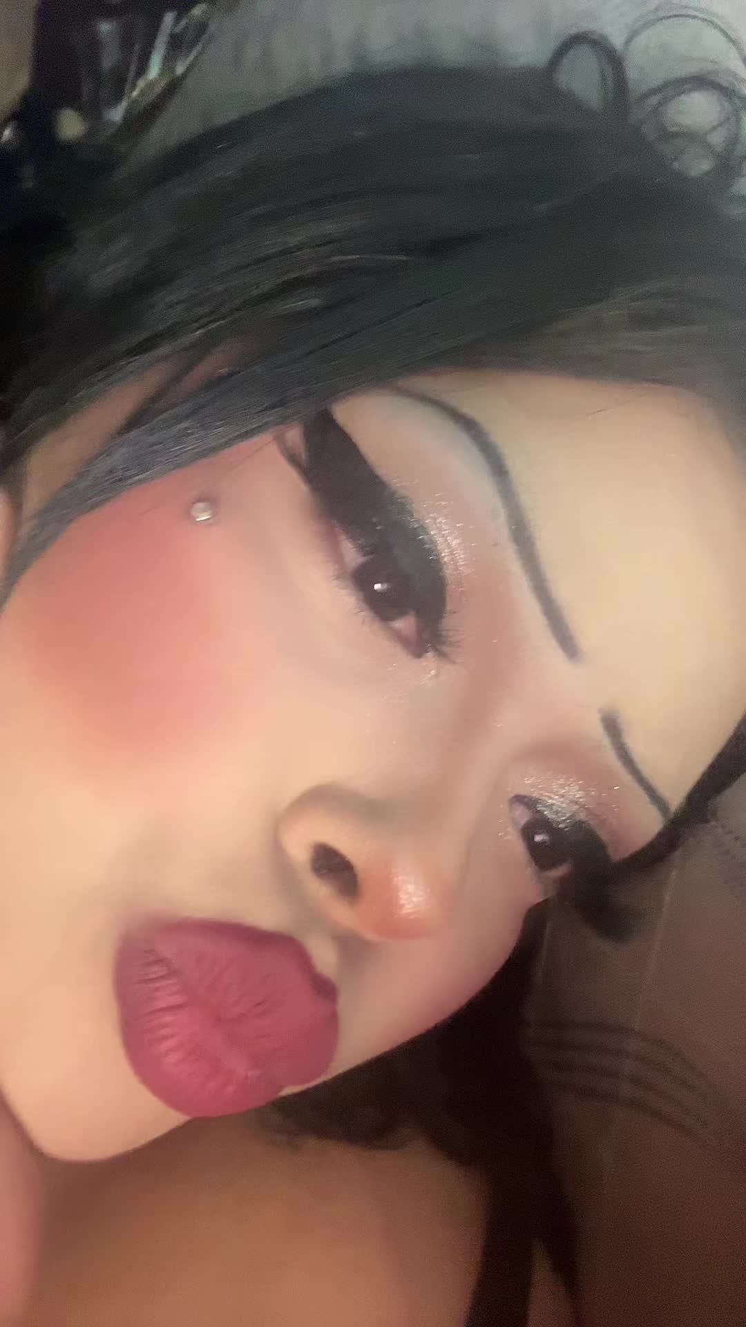 @๐ผ๐๐ถ ๐ญ