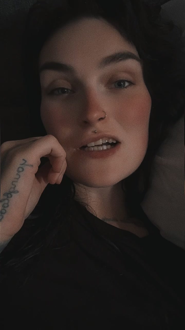 @Michelle🦅