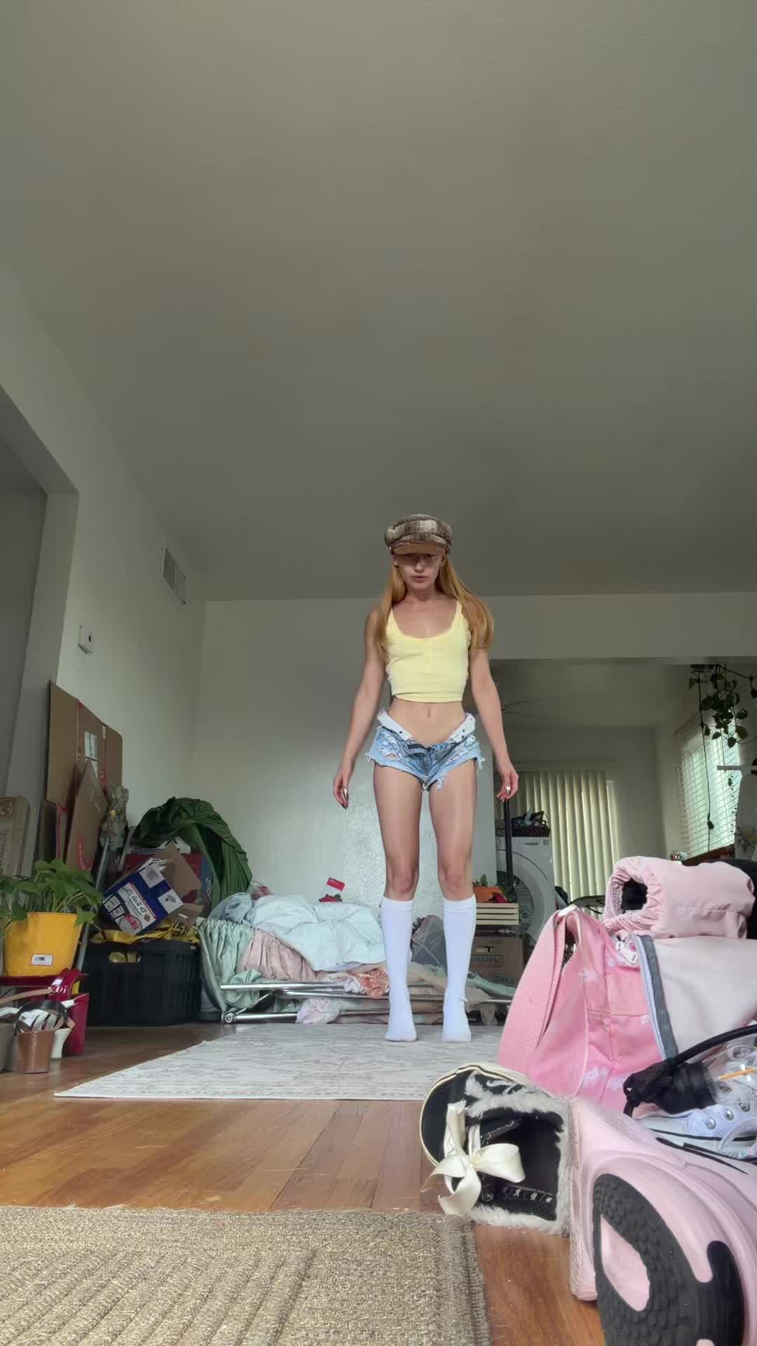 @🖤
