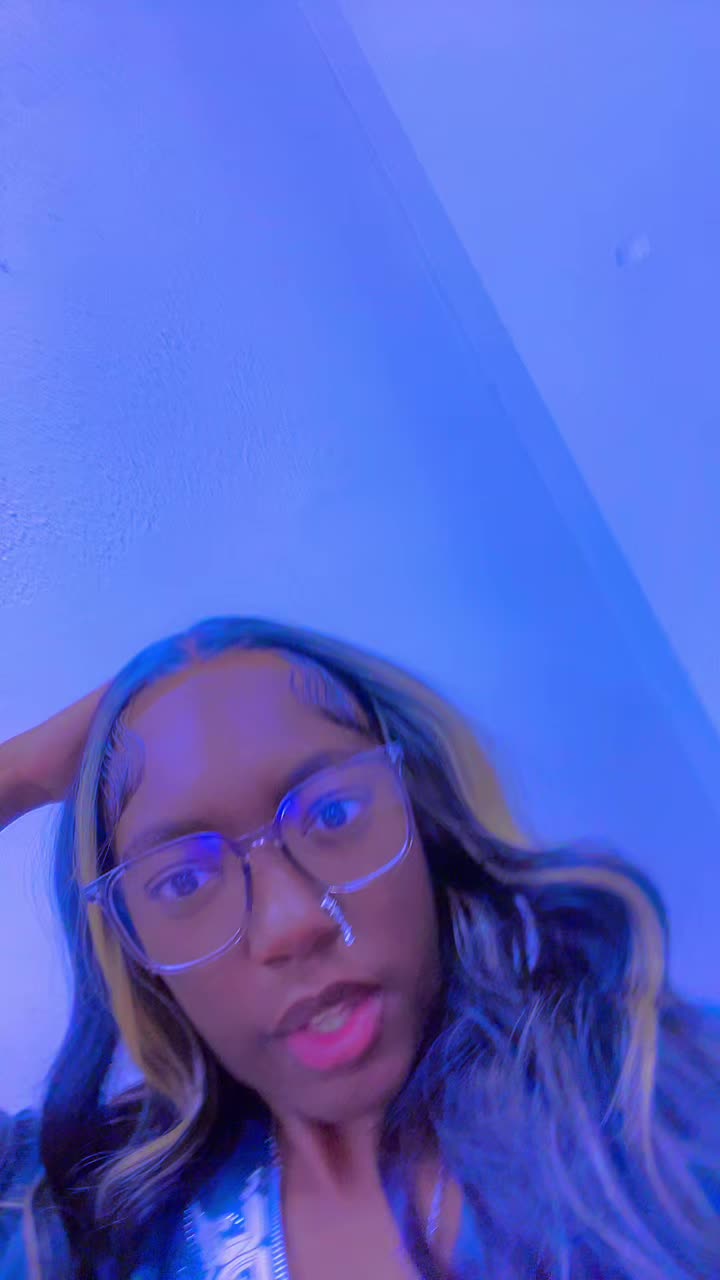 @breashiana