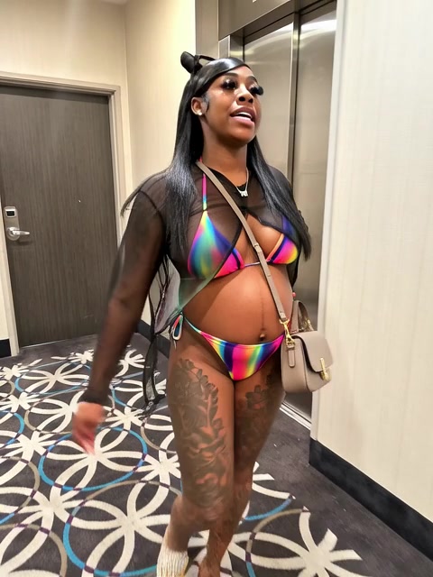 @It&rsquo;s_Doll_Bitch