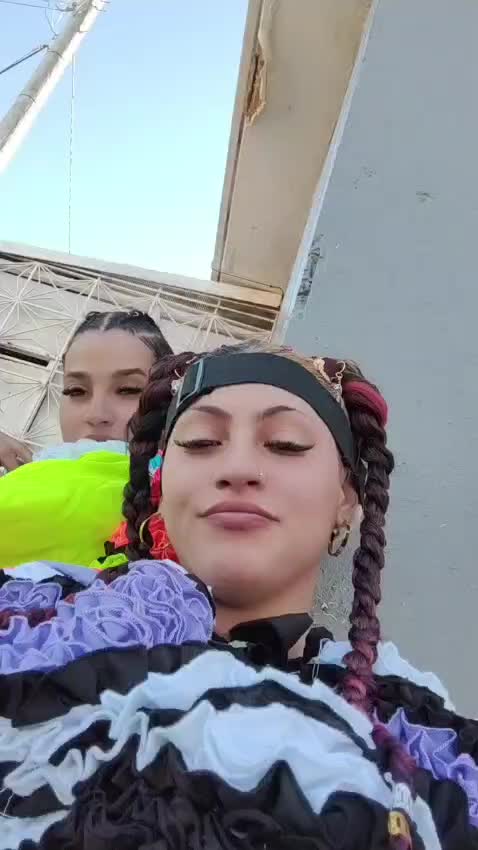 @Ń&aring;&ouml;m&icirc; H&ecirc;rn&auml;nd&ecirc;z