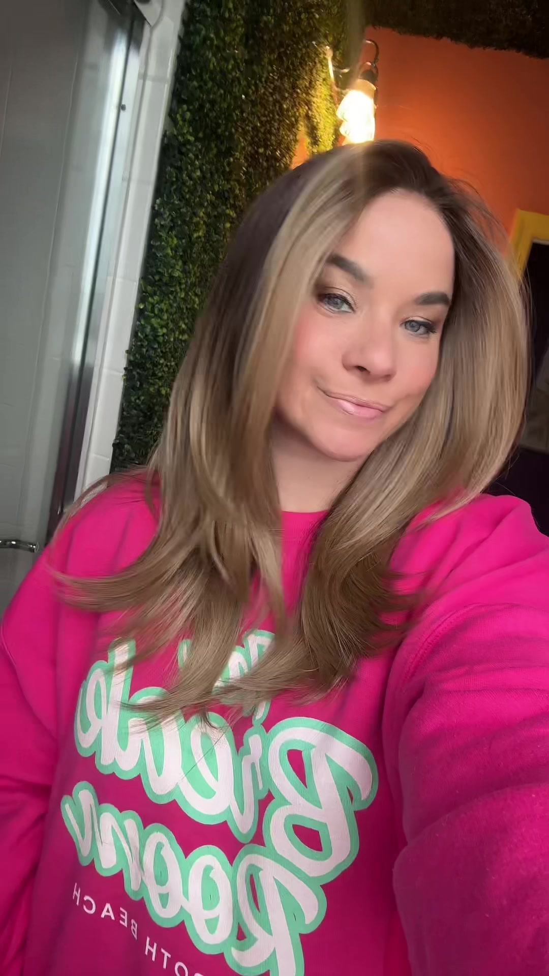 @Elizabeth Wears Wigs ๐ณ๏ธ๐