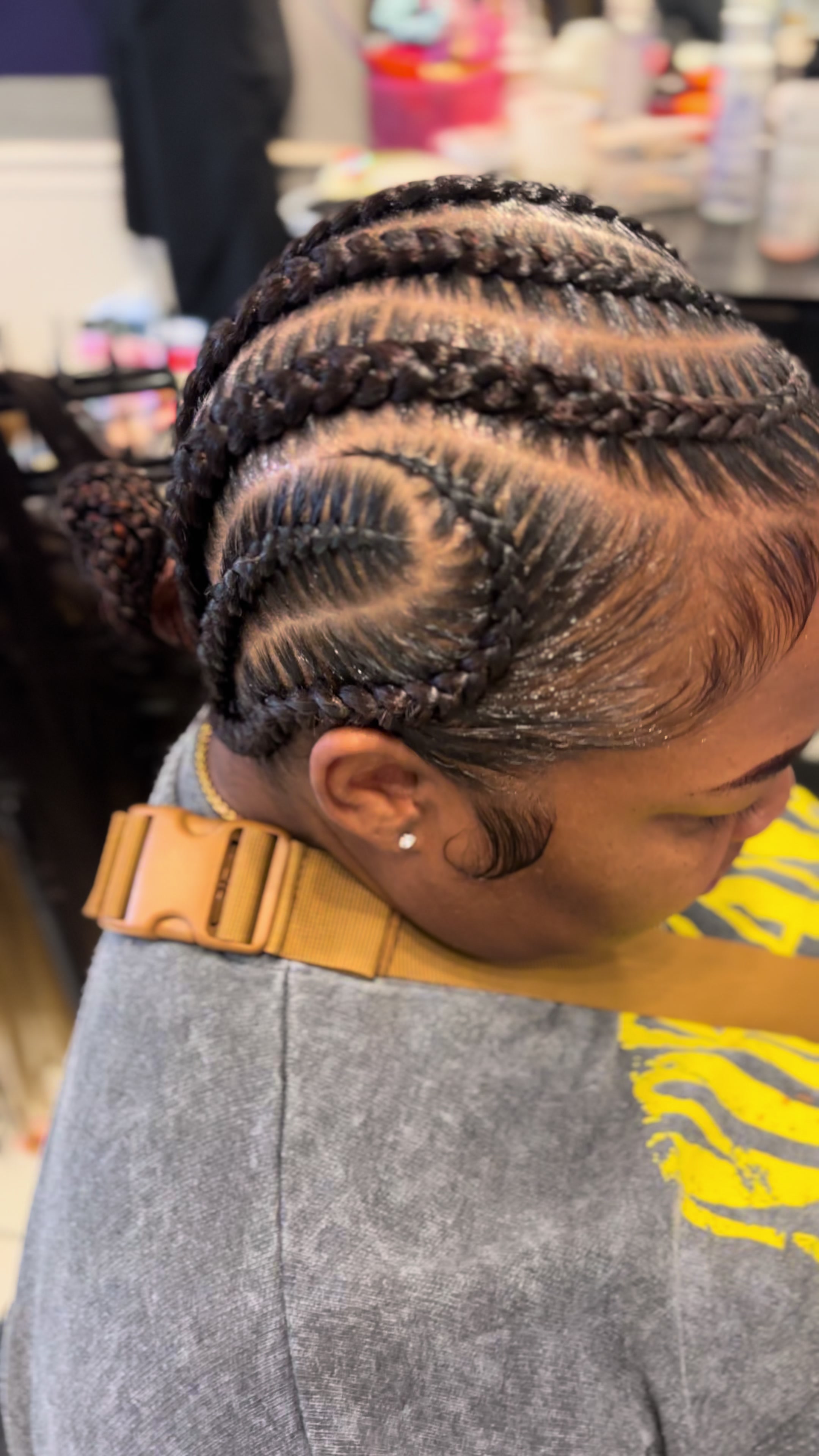 @HAIRbyEss