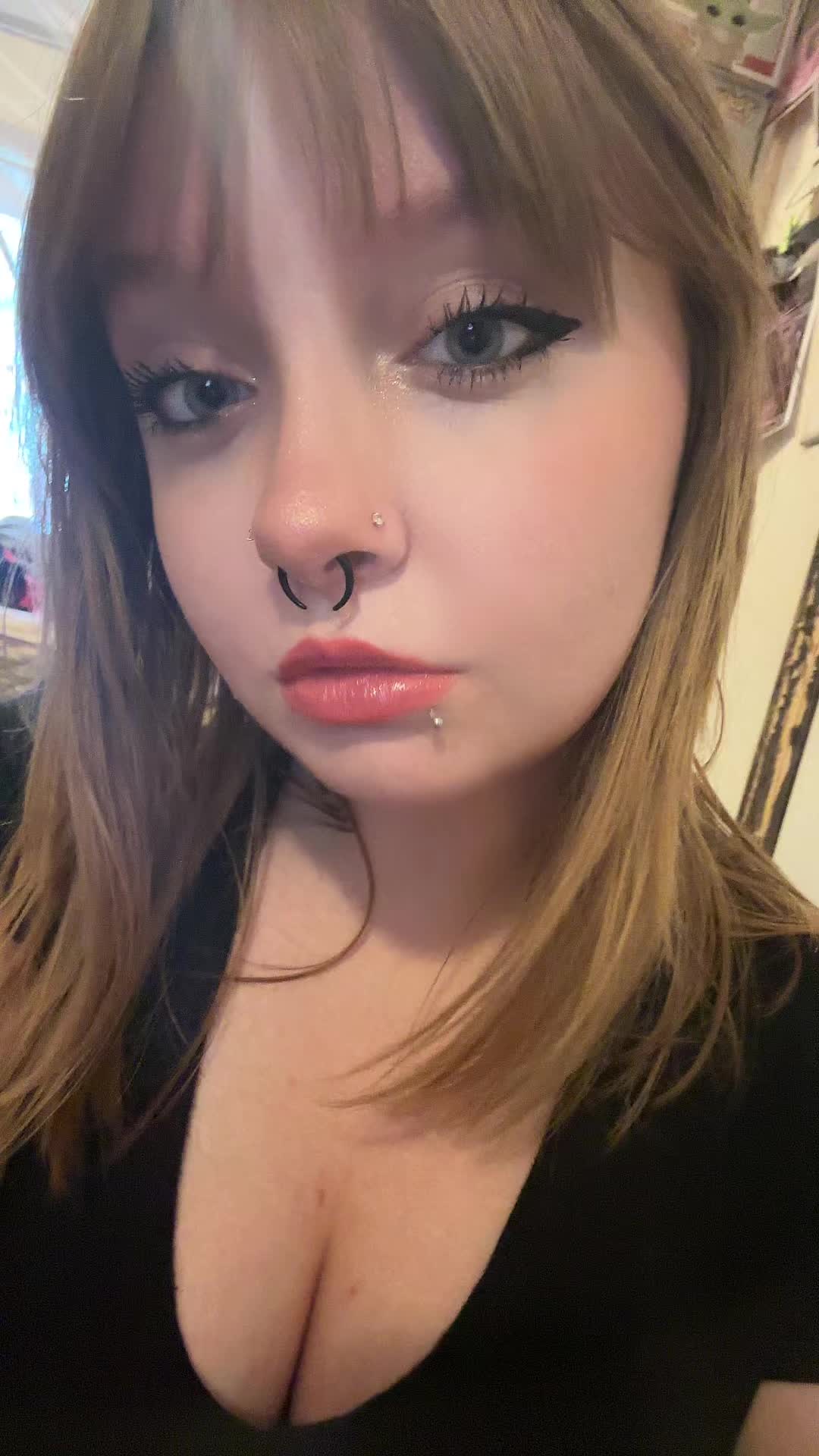 @Danielle 🩷