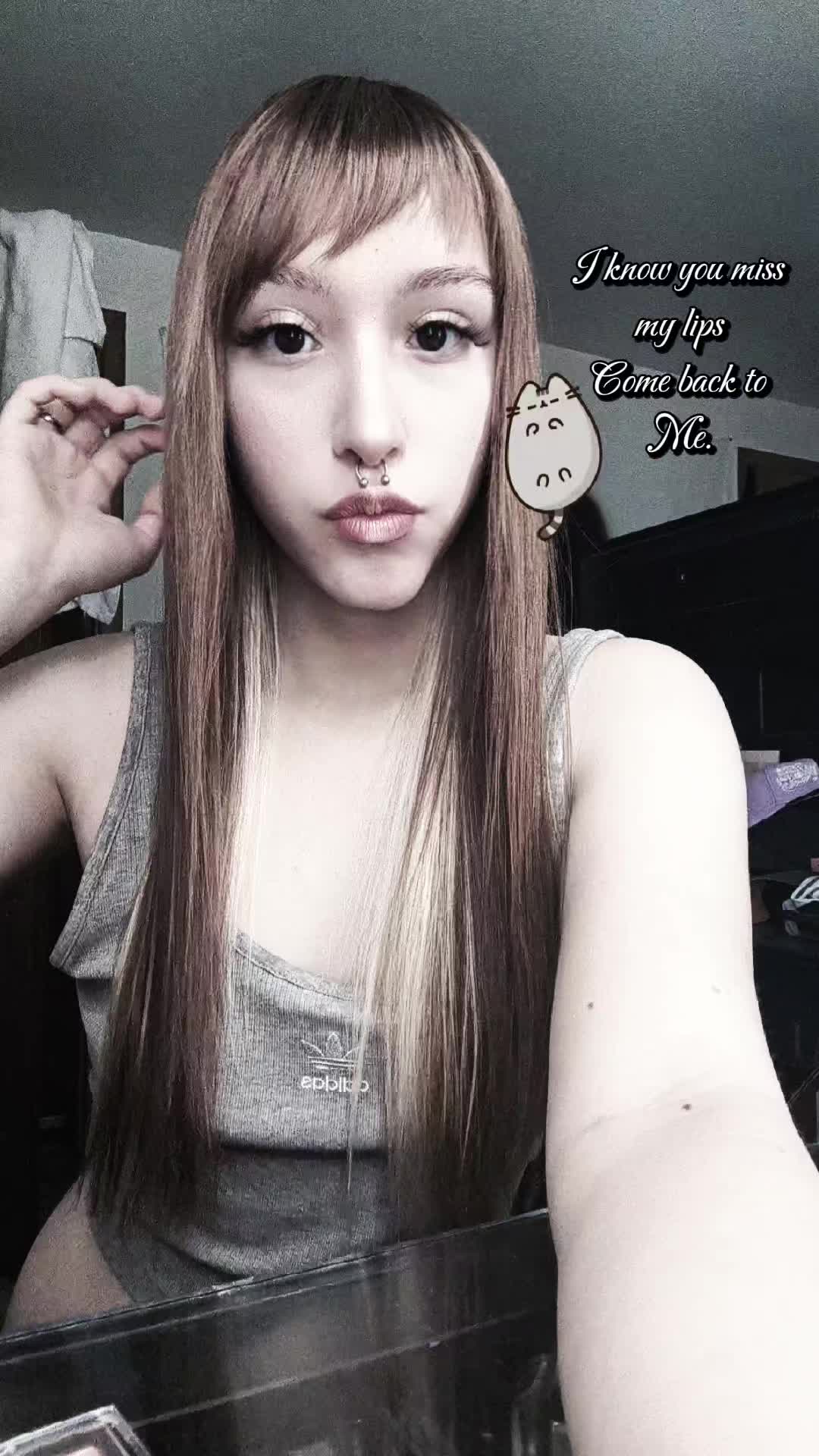 @(눈‸눈)