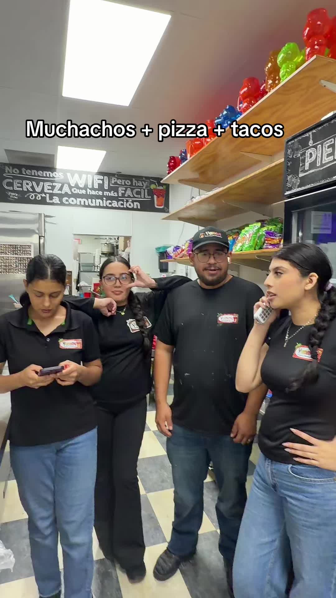 @Yummy snacks y micheladas