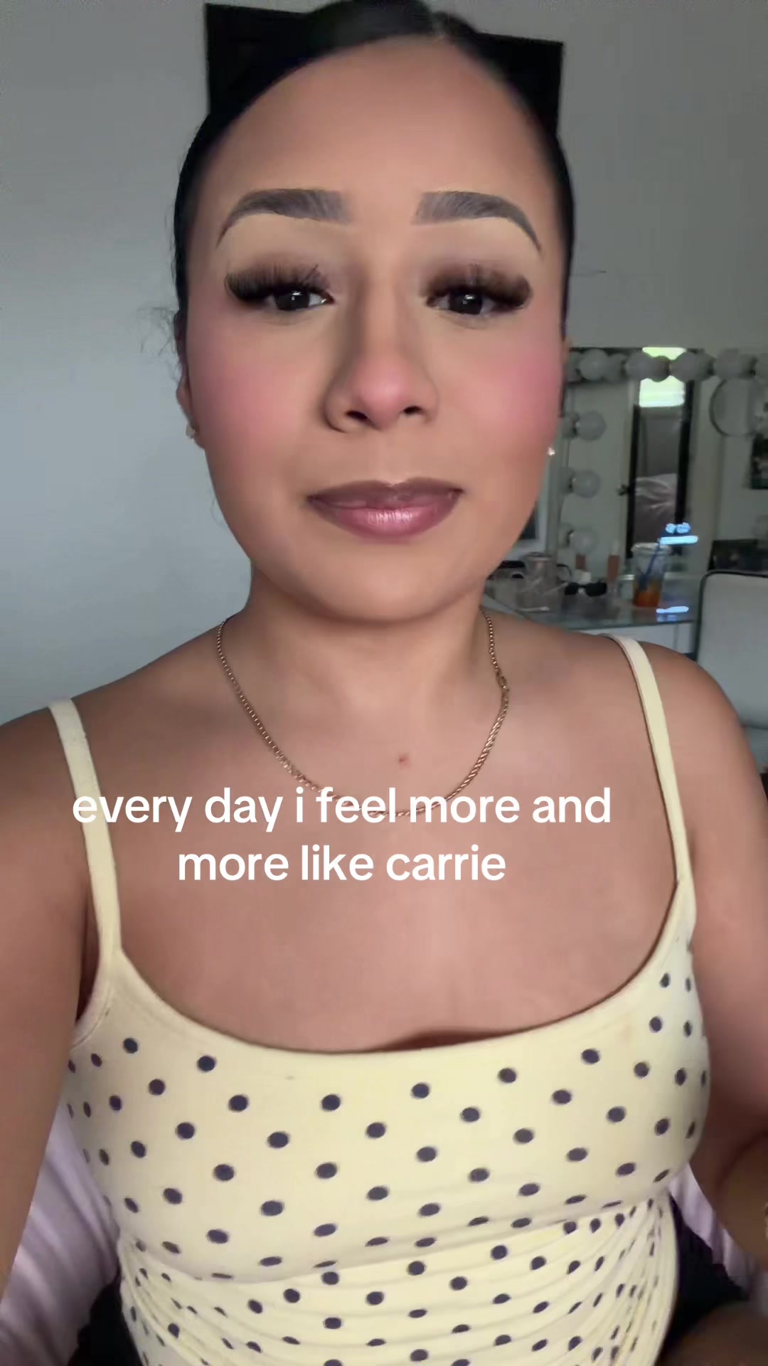 @bella