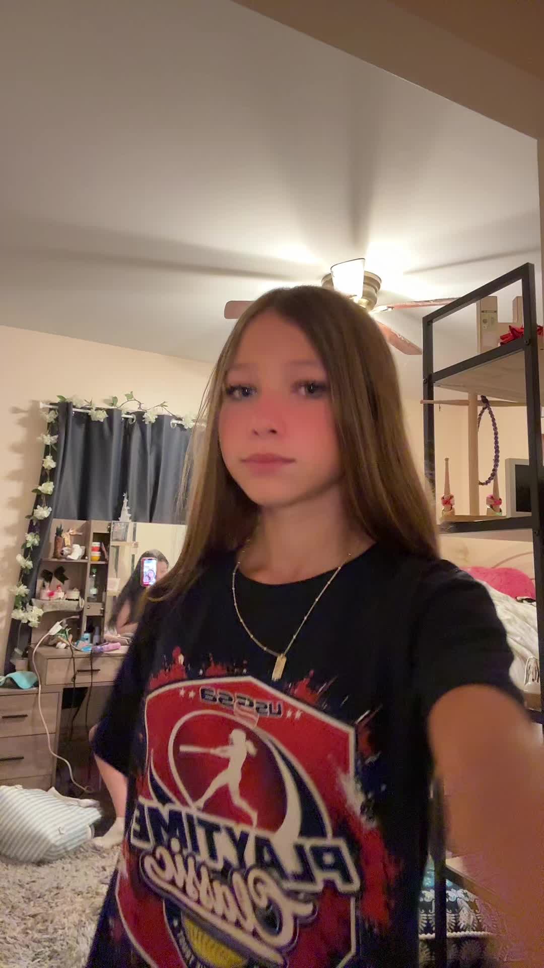 @iguessitshads