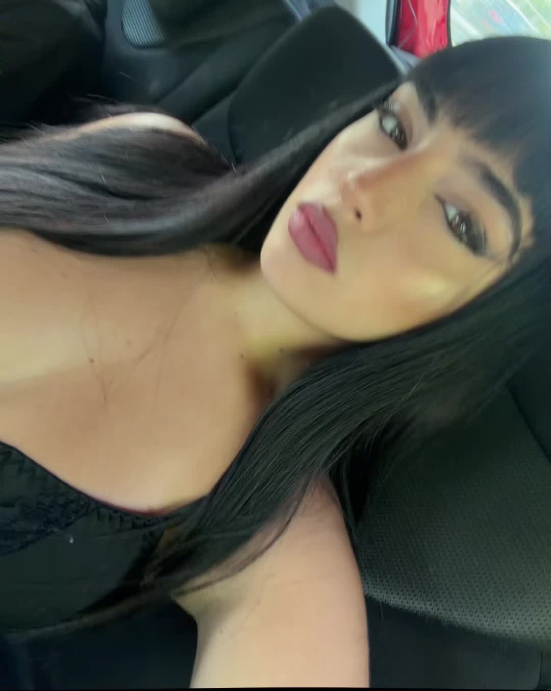 @angela