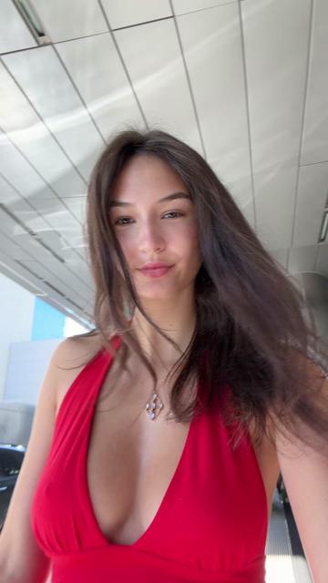 @Mia